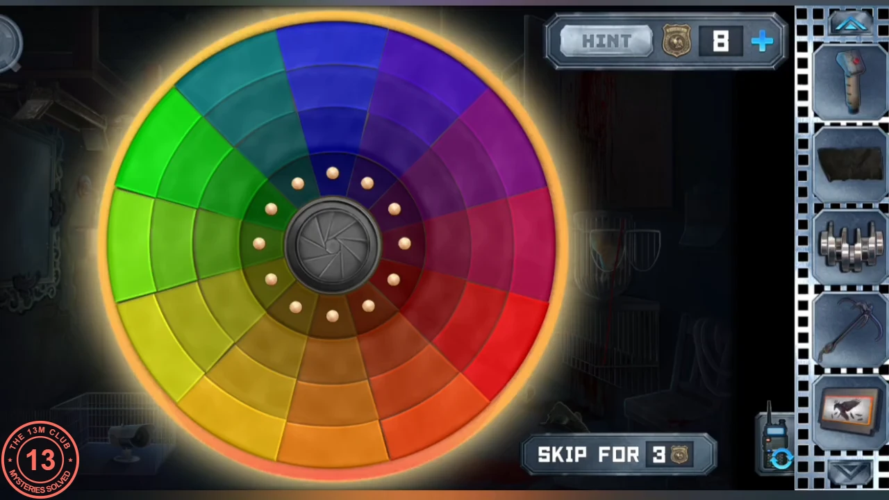 Floor colour wheel with every ring aligned so the colours run smoothly around it: green, teal, blue, purple, magenta, red, orange, yellow