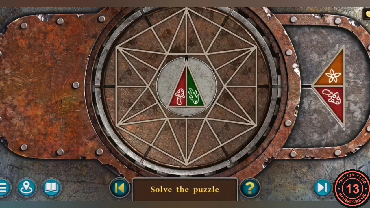 Nine-point star vault puzzle with the current two-colour piece in the centre and the next piece in the right tray