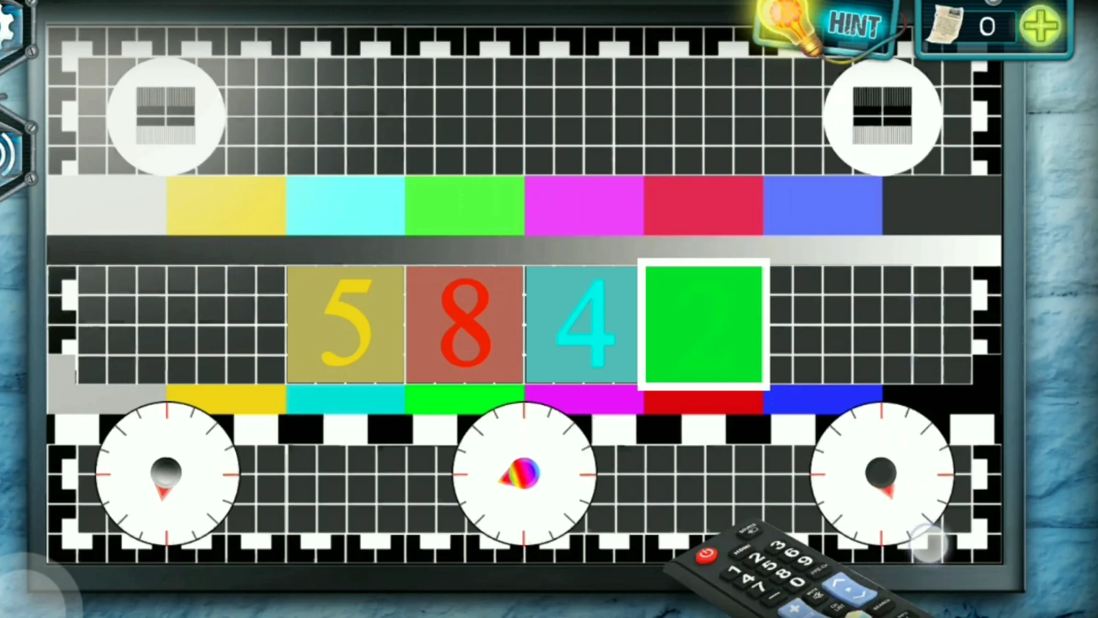 TV test card with 5, 8 and 4 showing in the yellow, red and cyan boxes and the green box selected
